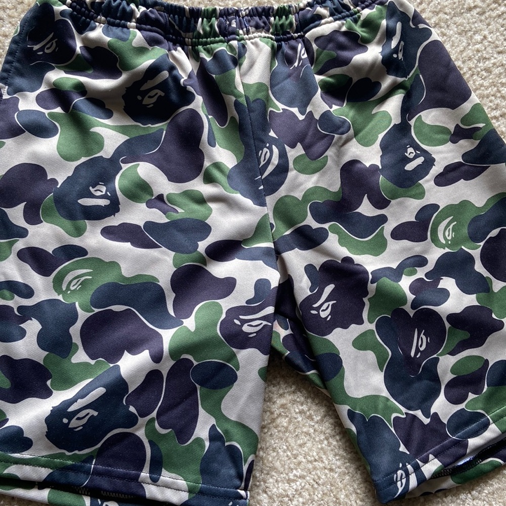 Mens Bape Army Fatigue Shorts..Size L..Worn Once..
